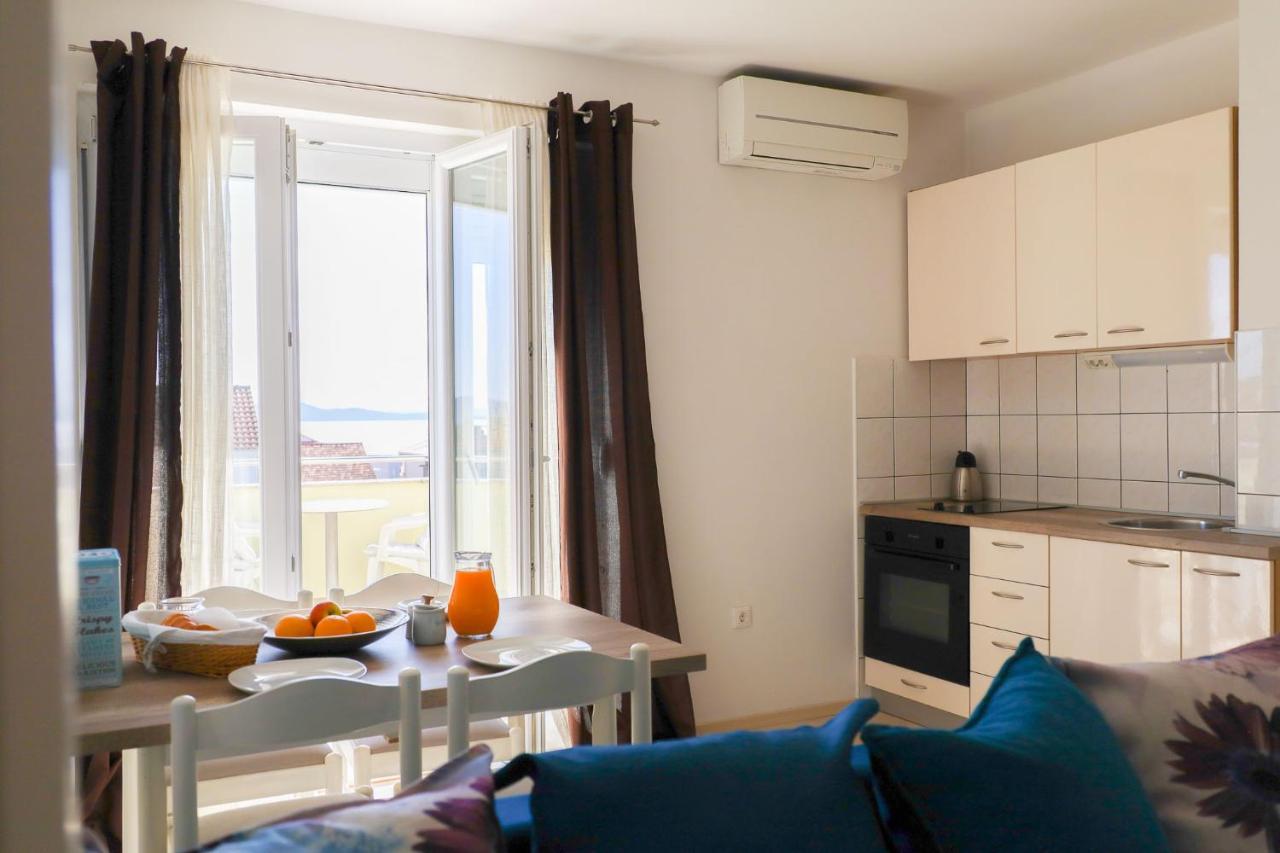 The Florens Residence Near The Beach With The Pool, Bbq And Kids Playground, Zadar Diklo Eksteriør bilde