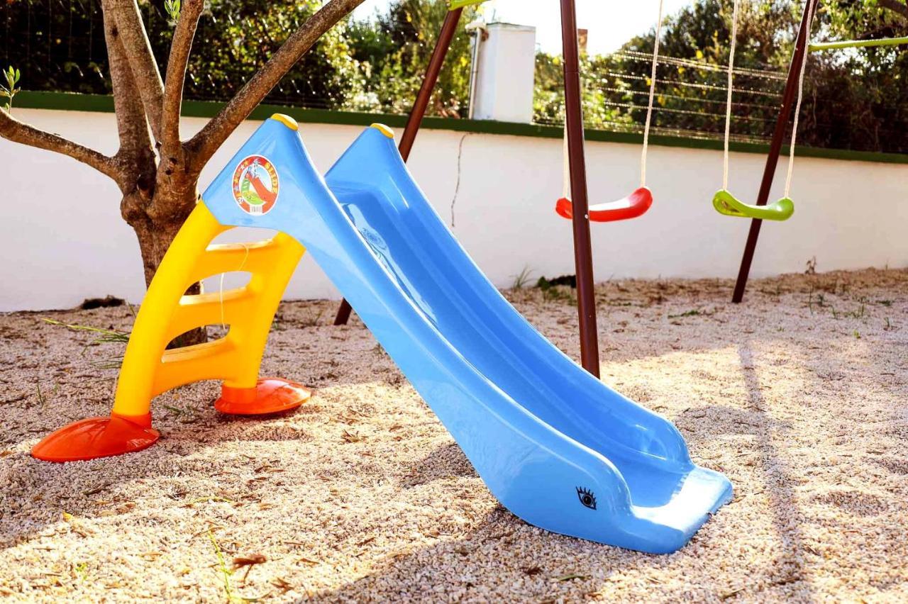 The Florens Residence Near The Beach With The Pool, Bbq And Kids Playground, Zadar Diklo Eksteriør bilde