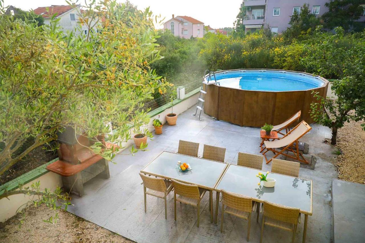 The Florens Residence Near The Beach With The Pool, Bbq And Kids Playground, Zadar Diklo Eksteriør bilde