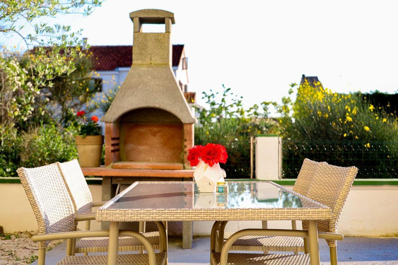 The Florens Residence Near The Beach With The Pool, Bbq And Kids Playground, Zadar Diklo Eksteriør bilde