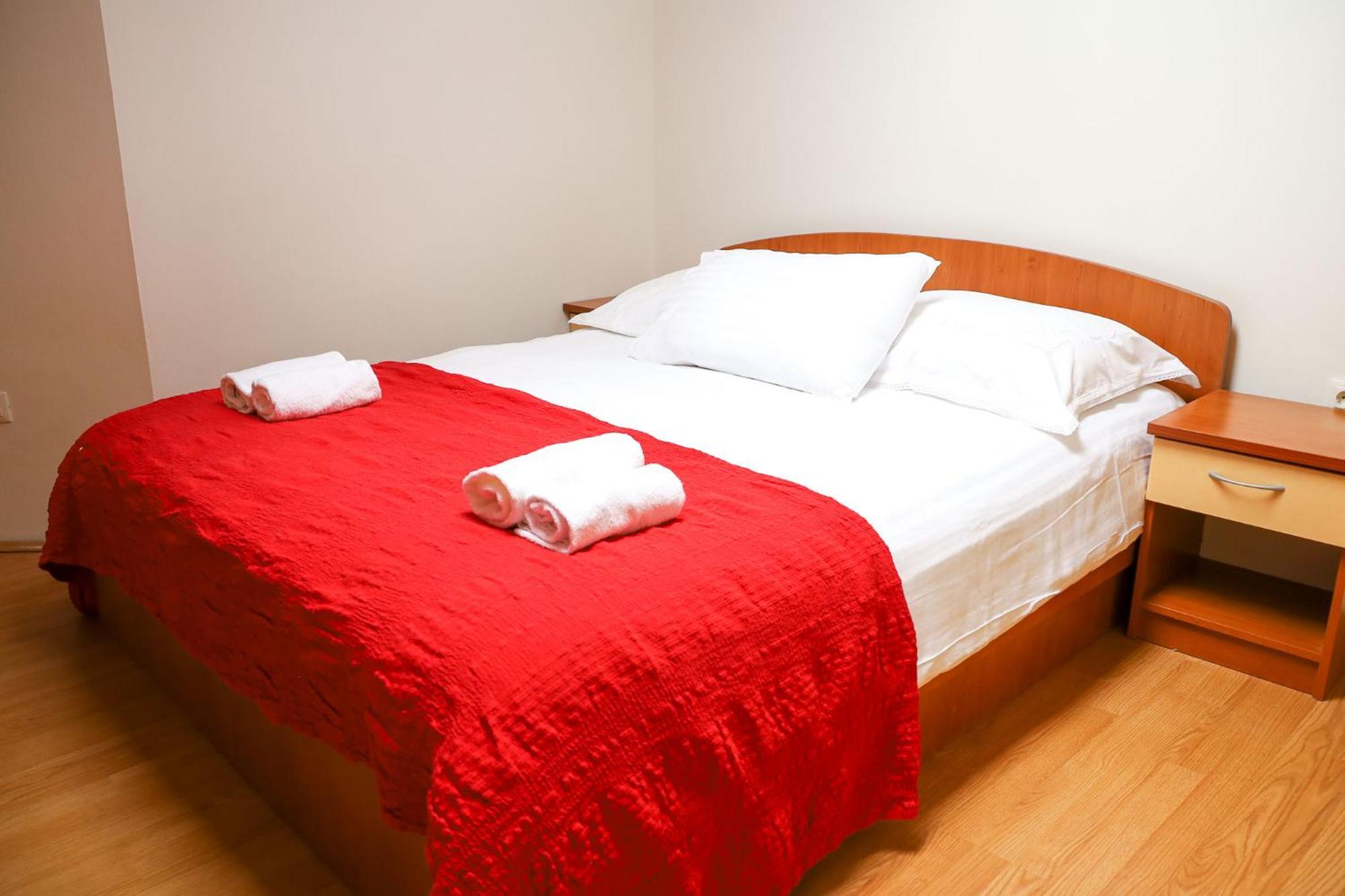 The Florens Residence Near The Beach With The Pool, Bbq And Kids Playground, Zadar Diklo Rom bilde